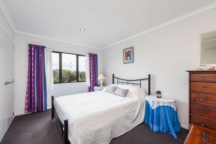 6 Bloomfield Rise Stanmore Bay_11