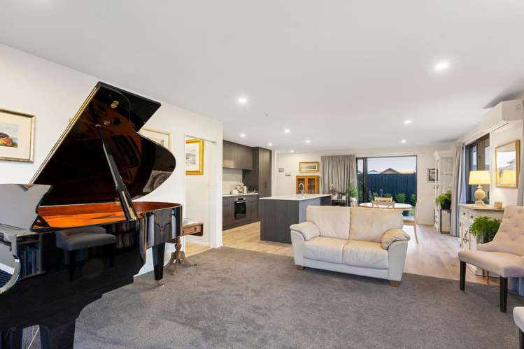 8 Hanmer Crescent_4