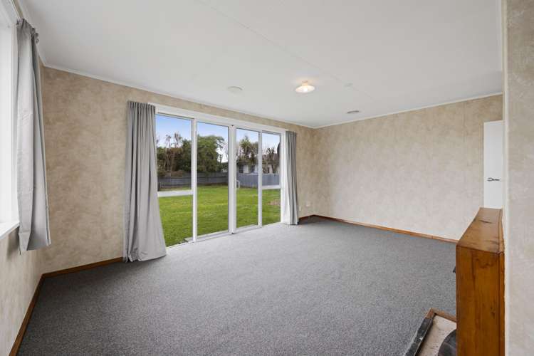 18 Acourt Street Hawera_9