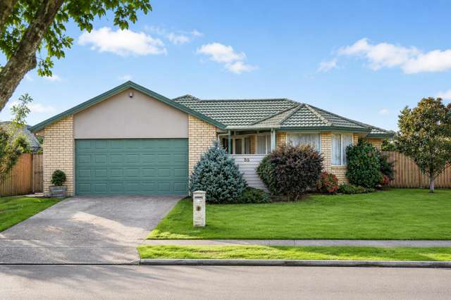Sunny, Private and Perfect For Entertaining