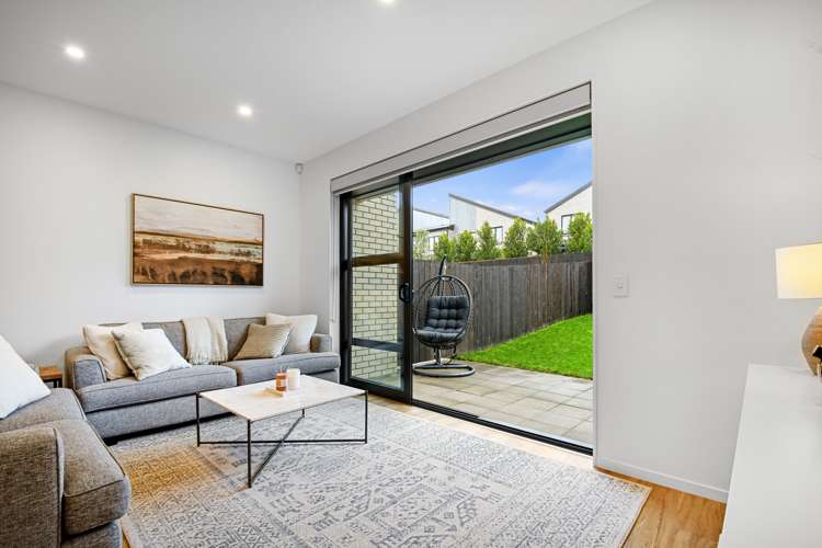 31 Peihana Road Hobsonville_10