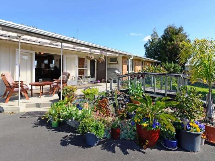 100 Dinsdale Road Dinsdale_5