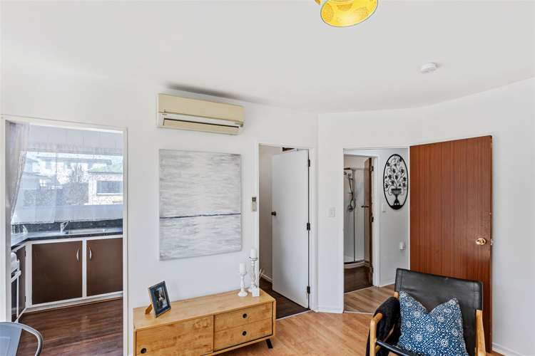 2/40 Longfellow Street Sydenham_6