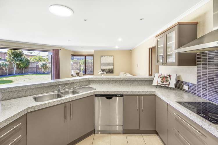 85 Huntington Drive Huntington_9