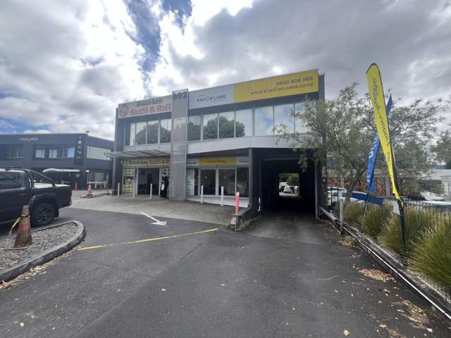 Predominant Great South Road Office
