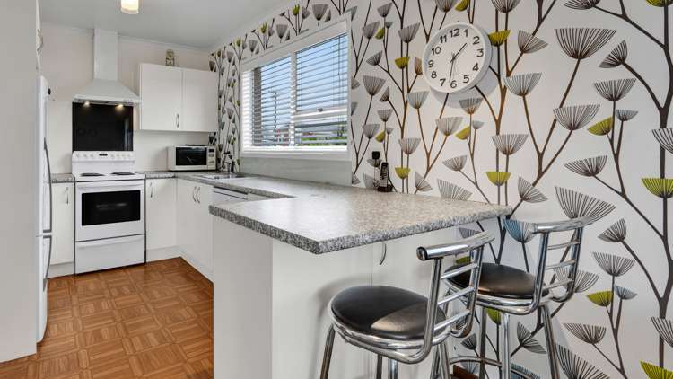 13 Kowhai Street Inglewood_6