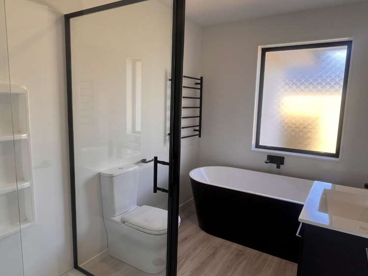 61 Northmoor Boulevard Rolleston_16