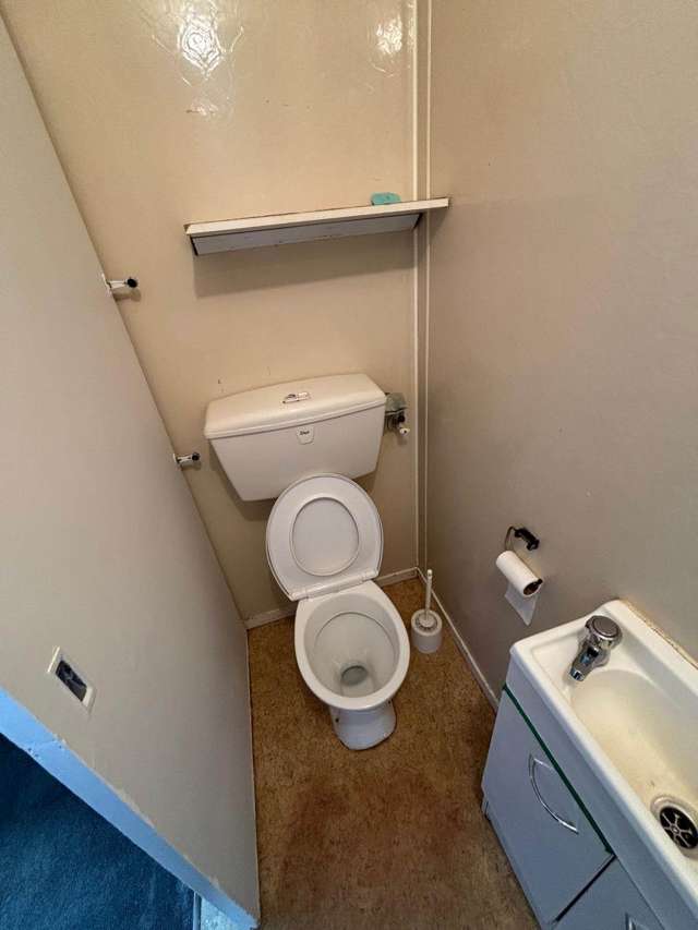 Room 11 28 Court Crescent Panmure_4