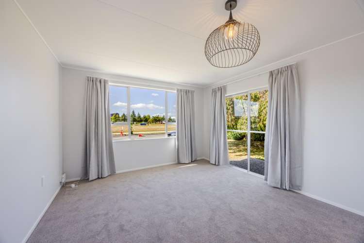 45 Caernarvon Drive_5