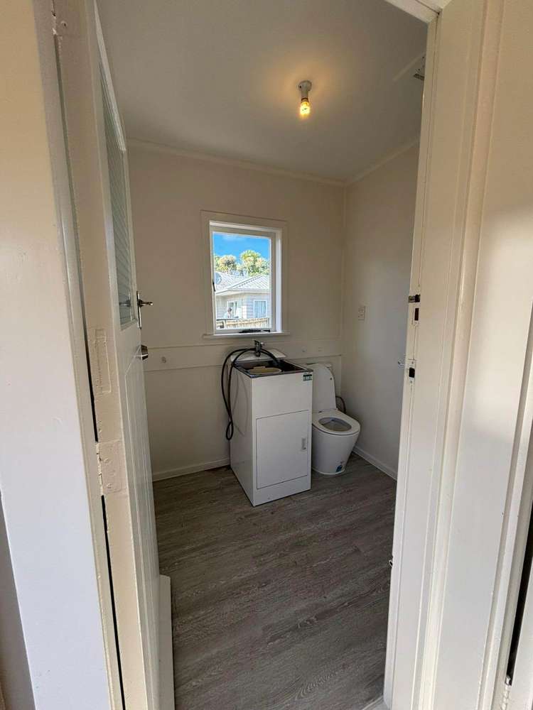 56 Landon Avenue Mangere East_20