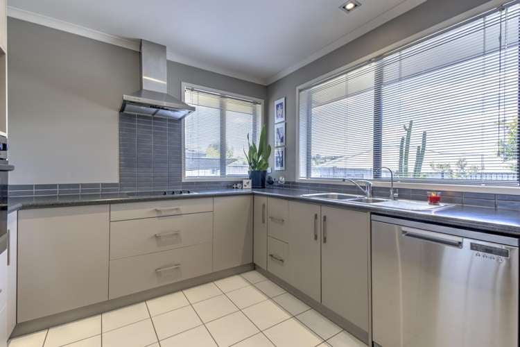 94 Brymer Road Grandview Heights_9