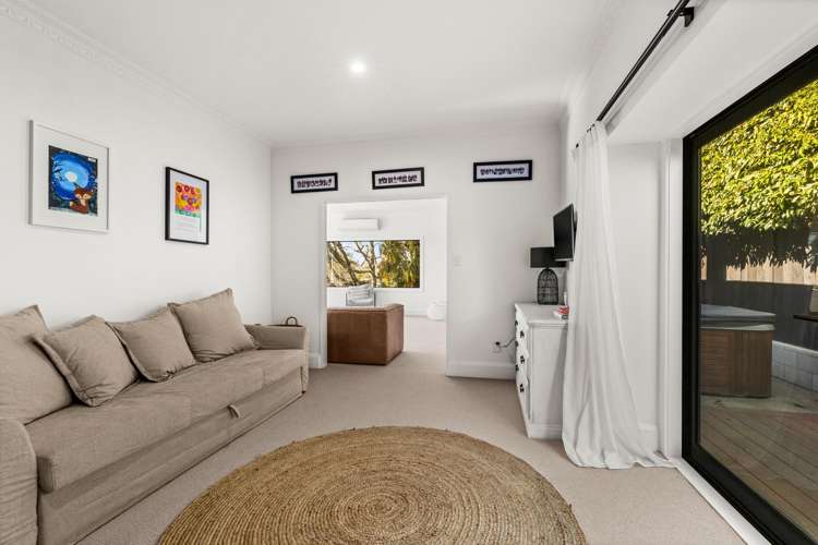 73 James Cook Street Havelock North_11