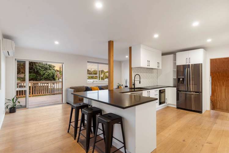 24 Sundown Avenue Manly_5