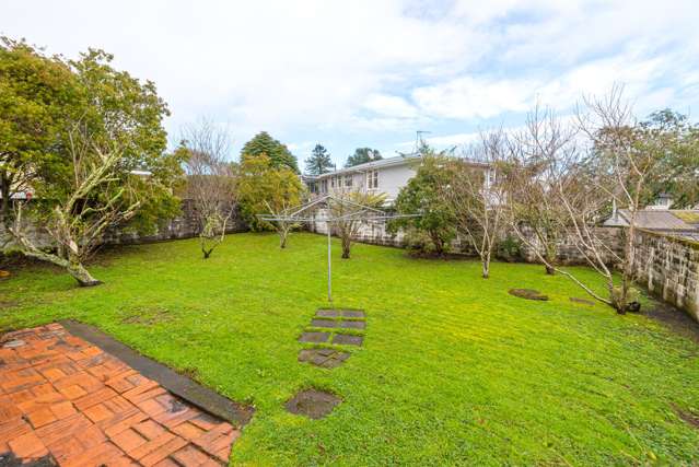 77 Boyce Avenue Mount Roskill_1