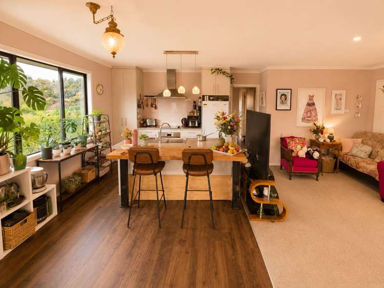 134 Te Awa Road_5