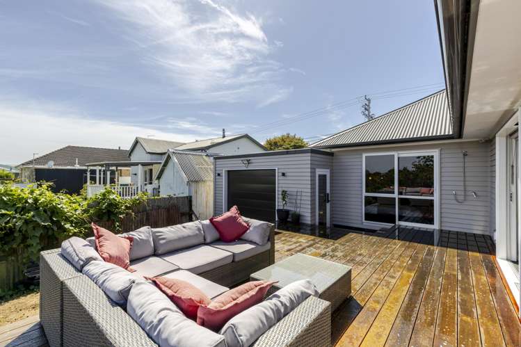 134 Tukapa Street Westown_22