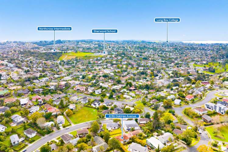 2/61 Oaktree Avenue Browns Bay_23