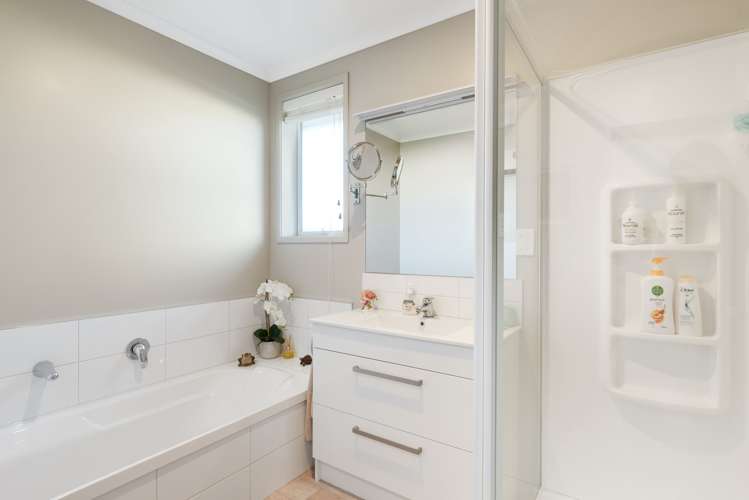 14 Spinnaker Drive Papamoa_9