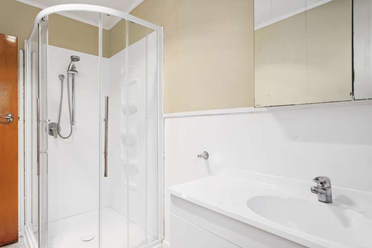 4 Roberts Road Awapuni_11