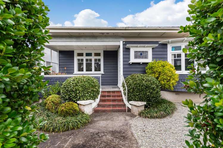 1048 Great North Road Point Chevalier_16