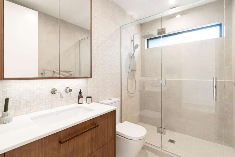 2C Omahina Street Raglan_16