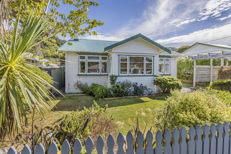 10 Hildreth Street Karori_20