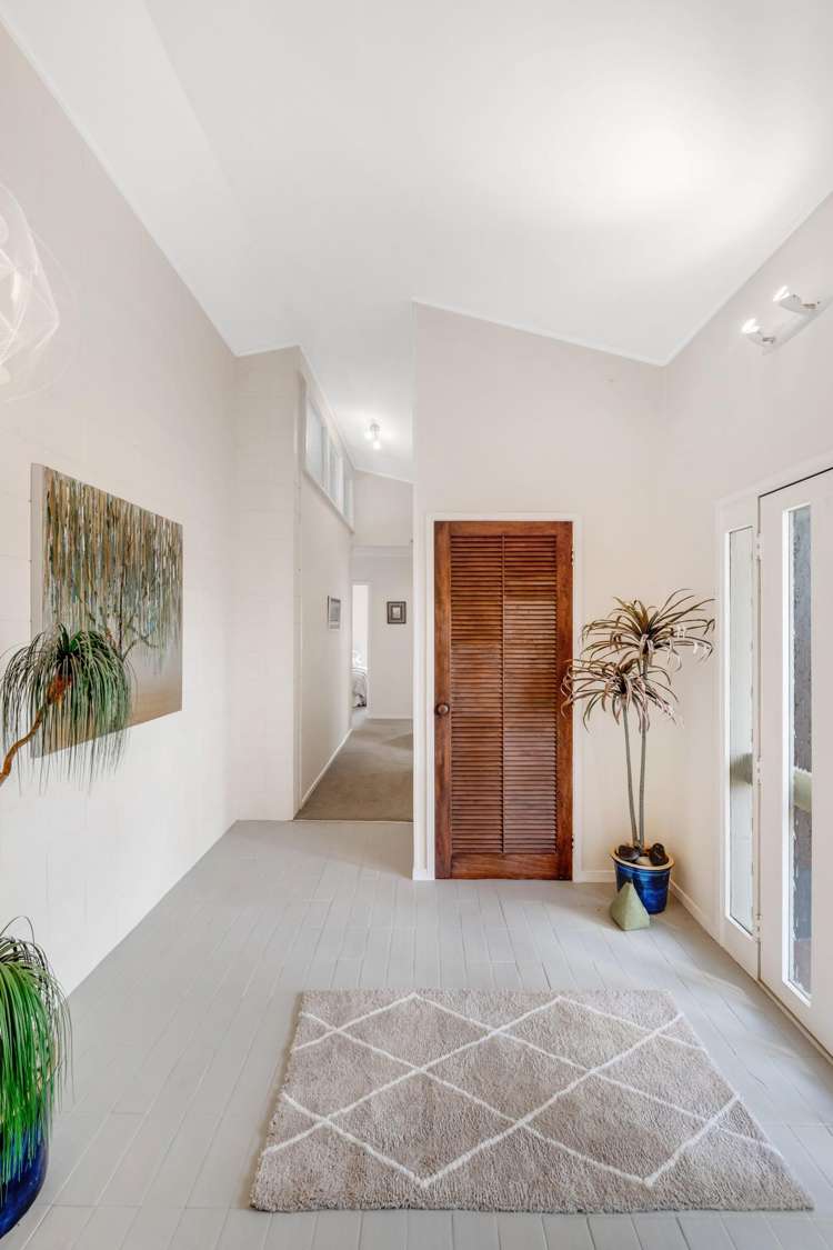 13 Tyrian Close Half Moon Bay_28