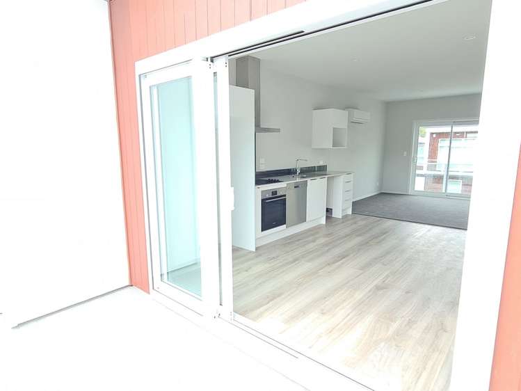 5 Kohu Way Whitby_13