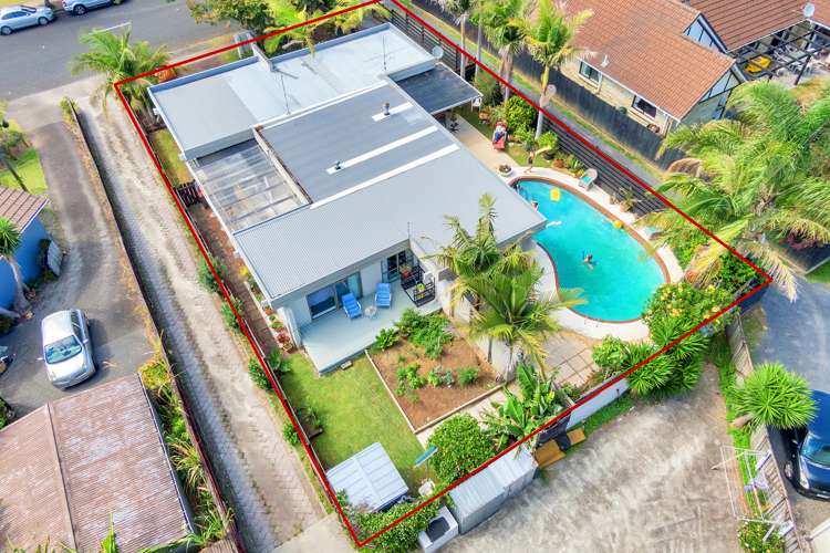 85 Carnoustie Drive Wattle Downs_21