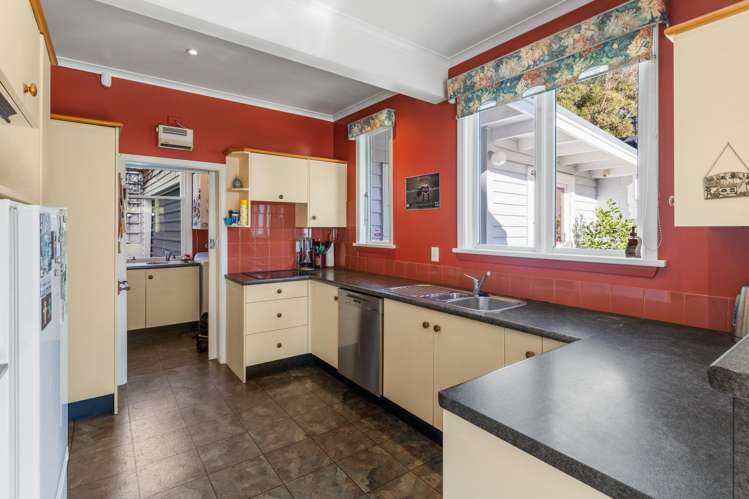 16 Montpellier Street Dunedin Central_12