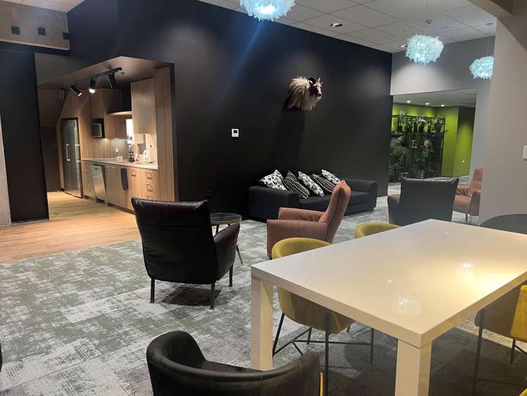 3 & 4/17 Print Place Middleton_4