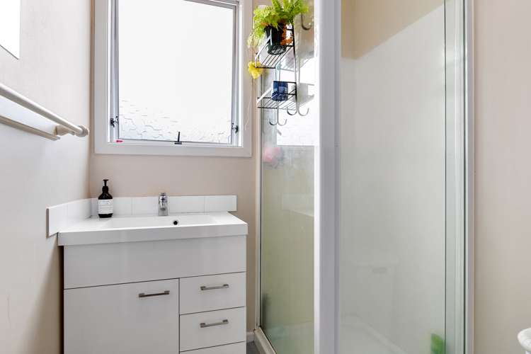 7 Crosher Place Silverdale_10