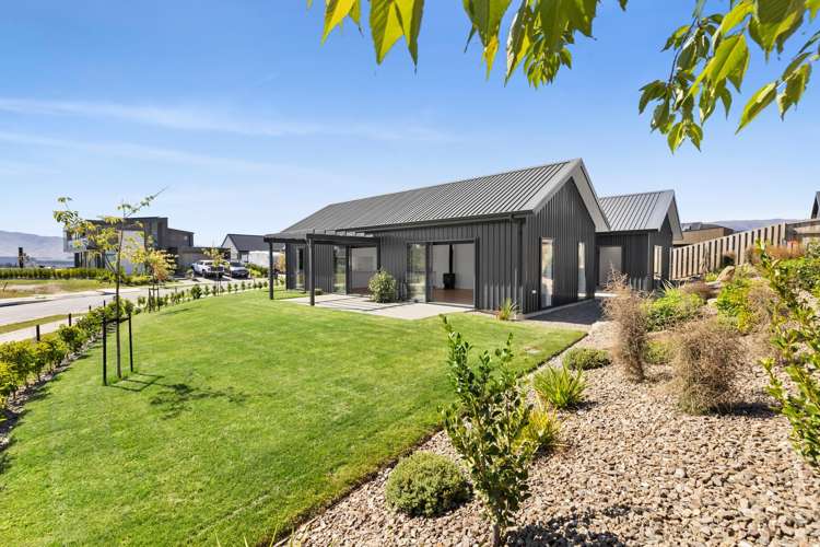 15 Bonspiel Road Wanaka_22