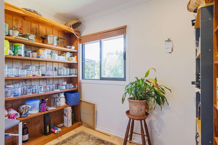 88 Ireland Road Waipawa_21