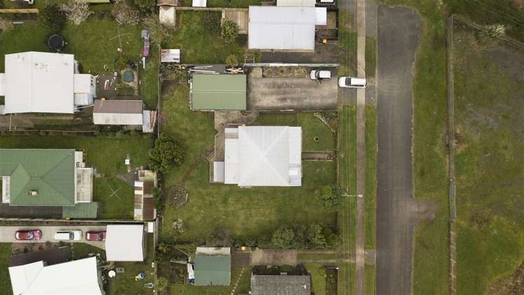 22 Flora Street Paeroa_40