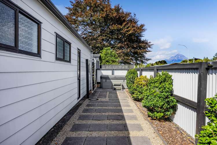 97 Kelly Street Inglewood_21