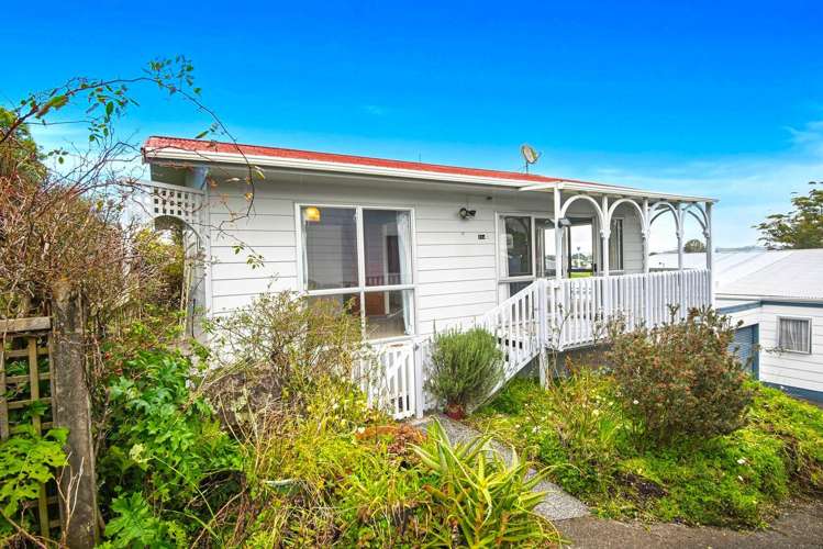 11b Bellbird Avenue Onerahi_1