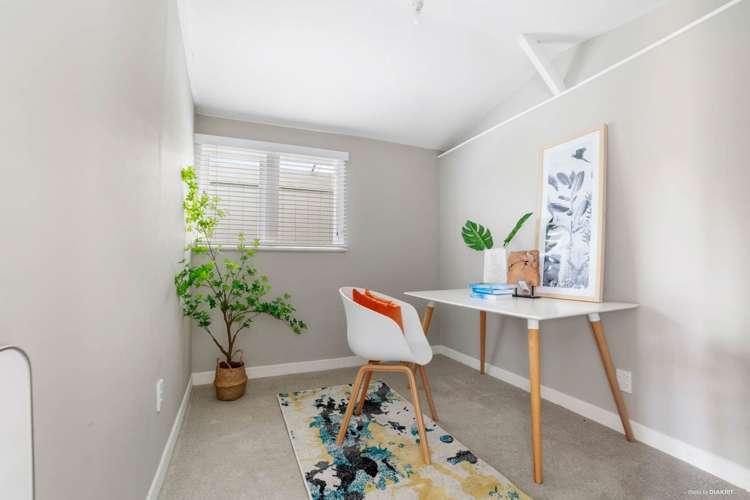 1/130 Onewa Road Northcote_12