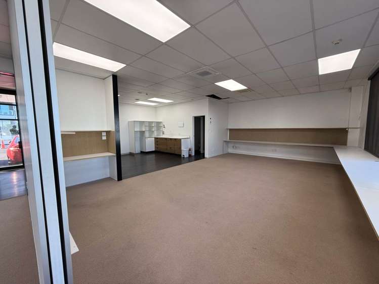 Unit 16/142-160 Beaumont Street City Centre_5