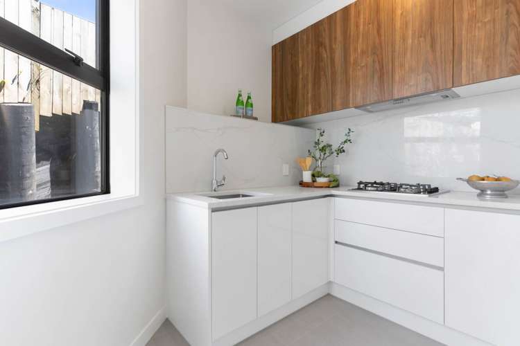 97B Bleakhouse Road Mellons Bay_14