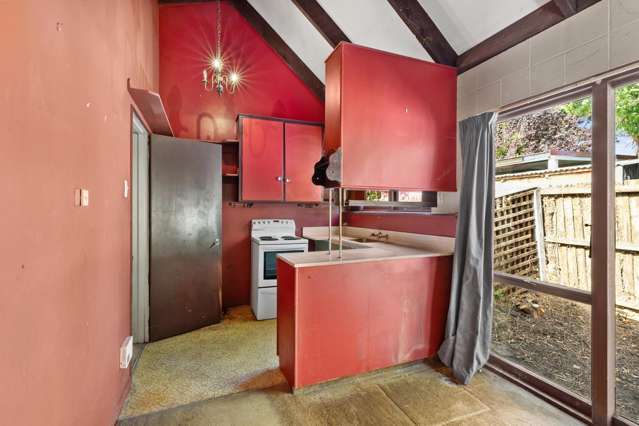 1A/694 Avonside Drive Avonside_3