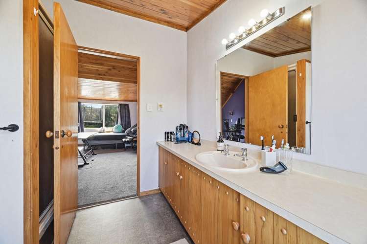 20 Hathor Street Pomare_12