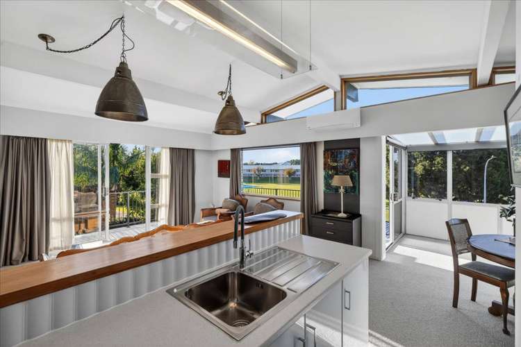 56 Anne Road Bellevue_4