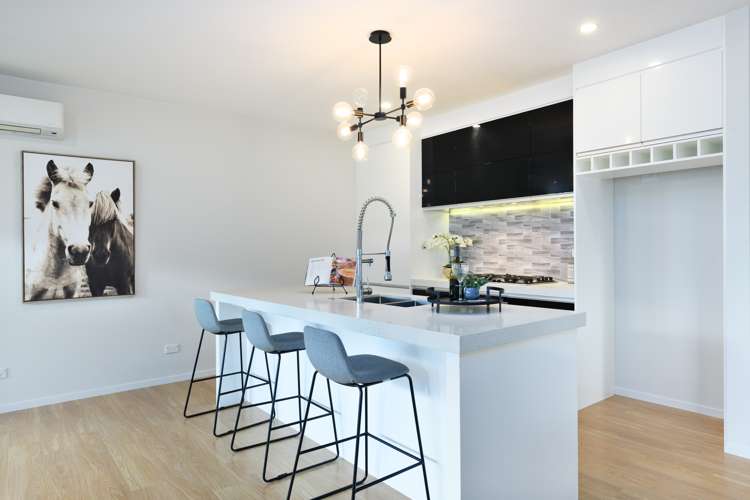 13 Turpin Road Riverhead_16