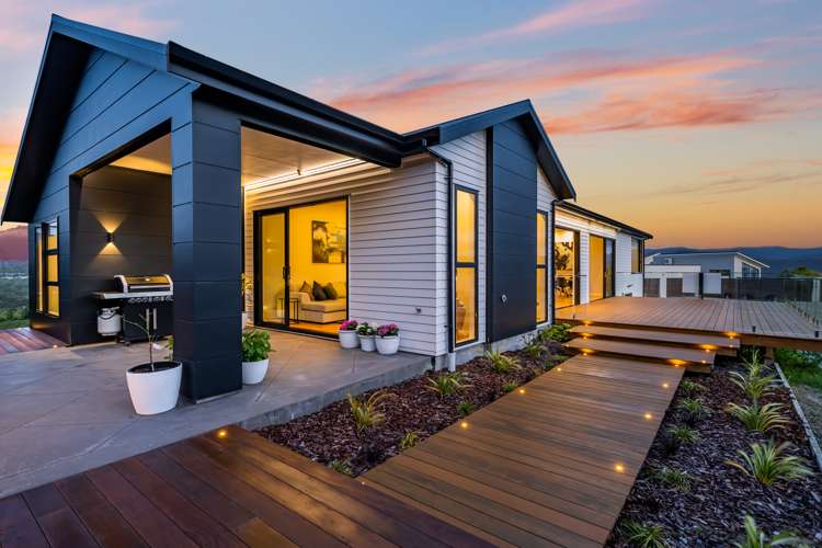 15a Winifred Way Belmont_2