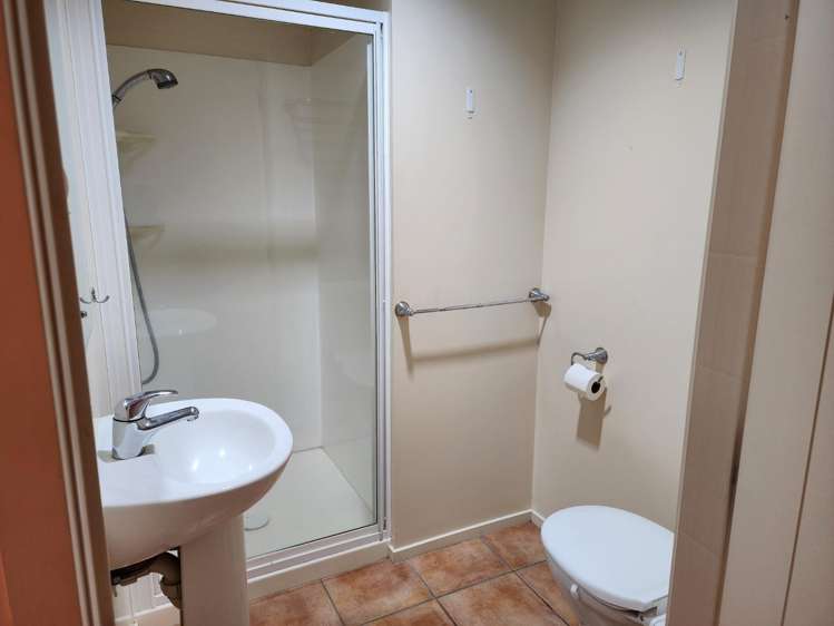 8/34 Maunganui Road 11229_14