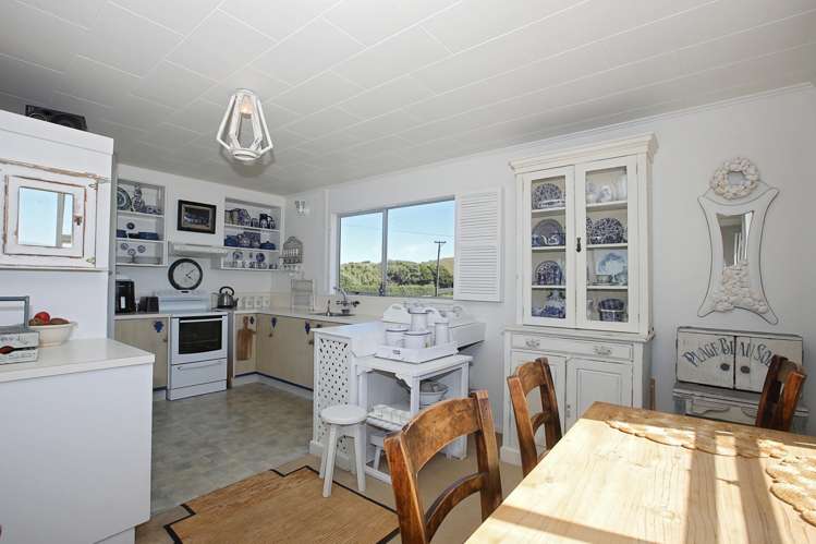 123 Walker Street Riverton_6