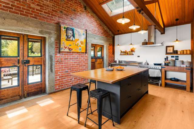 328 Gladstone Road North Wingatui_2