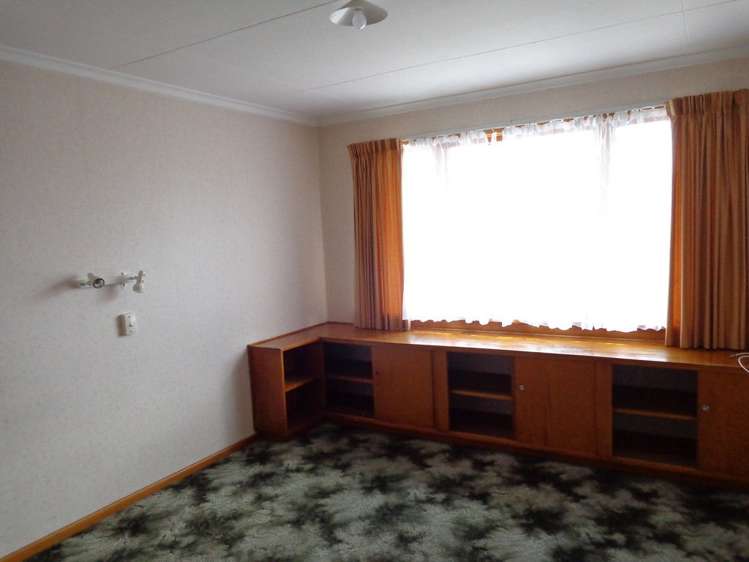 29d Renfrew Street Balclutha_6