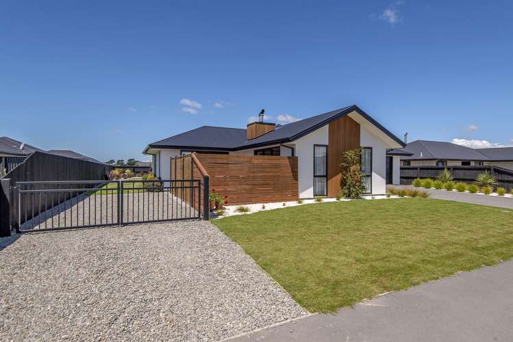 11 Suffolk Drive Kirwee_24